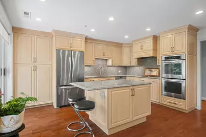 [Address not provided], Winnetka, IL 60093 - Photo 9