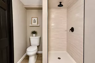 9441 Greenwood Dr, Des Plaines, IL 60016 - Photo 27