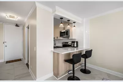 5445 N Sheridan Road #2109, Chicago, IL 60640 - Photo 7