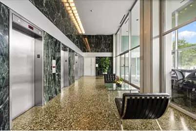 330 W Diversey Parkway #706, Chicago, IL 60657 - Photo 3