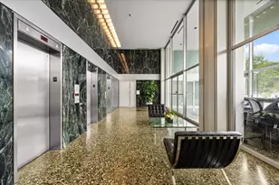 330 W Diversey Pkwy, Chicago, IL 60657 - Photo 3