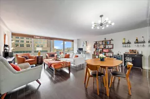 330 W Diversey Pkwy, Chicago, IL 60657 - Photo 5