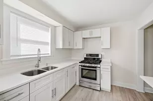 13819 S State St, Riverdale, IL 60827 - Photo 7