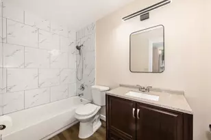 1000 Bayside Dr, Palatine, IL 60074 - Photo 19
