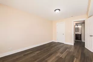 1000 Bayside Dr, Palatine, IL 60074 - Photo 21