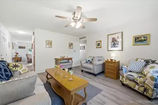 410 Harmony Dr, North Aurora, IL 60542 - Photo 5