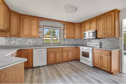 8N627 Gingerwood Lane, Elgin, IL 60124 - Photo 25
