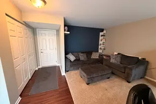 2527 Huntleigh Ln, Woodridge, IL 60517 - Photo 15