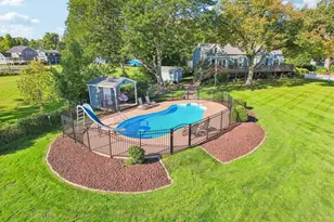 26137 W Stanton Bay Rd, Ingleside, IL 60041 - Photo 3