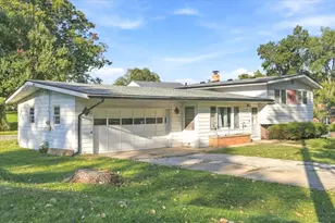 116 Shady Ln, Dixon, IL 61021 - Photo 1