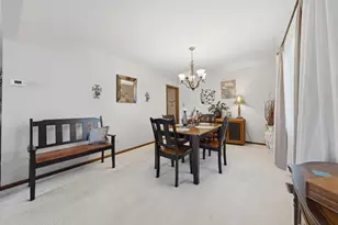 16042 85th Ct, Tinley Park, IL 60487 - Photo 5