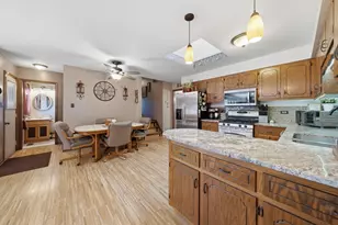 16042 85th Ct, Tinley Park, IL 60487 - Photo 7