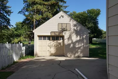 32 S College Street, Batavia, IL 60510 - Photo 3
