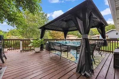 480 Charles Court, South Elgin, IL 60177 - Photo 3
