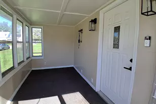 306 Rice St, Kewanee, IL 61443 - Photo 15