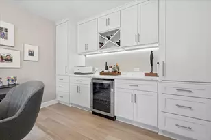 1325 N State Pkwy, Chicago, IL 60610 - Photo 17