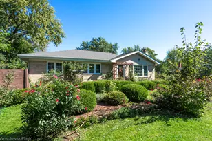 2N563 Mildred Ave, Glen Ellyn, IL 60137 - Photo 3