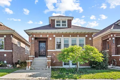 5525 S Francisco Avenue, Chicago, IL 60629 - Photo 1