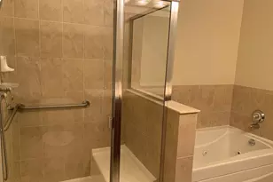 101 Pointe Dr, Northbrook, IL 60062 - Photo 35