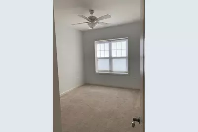 101 Pointe Drive #109, Northbrook, IL 60062 - Photo 5