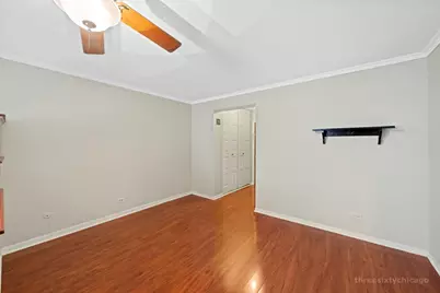 3620 N Pine Grove Avenue #210, Chicago, IL 60613 - Photo 7