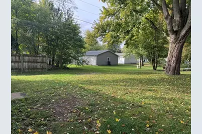 [Address not provided], Pontiac, IL 61764 - Photo 13
