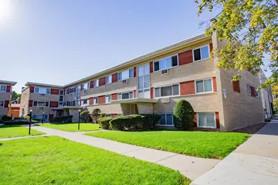 6827 W Raven Street #2L, Chicago, IL 60631 - Photo 1