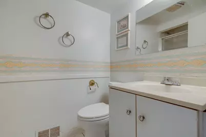 1446 Van Meter Drive, Glendale Heights, IL 60139 - Photo 17