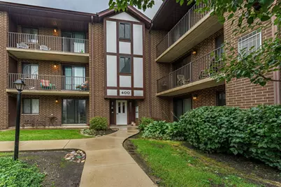 915 N York Street N #404, Elmhurst, IL 60126 - Photo 1