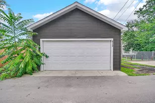 612 S 13th Ave, Maywood, IL 60153 - Photo 25