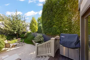 405 S Hawthorne Ave, Elmhurst, IL 60126 - Photo 23