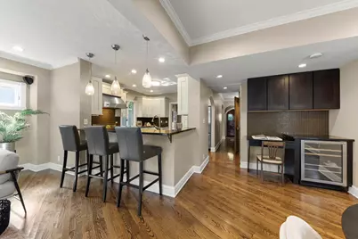 405 S Hawthorne Avenue, Elmhurst, IL 60126 - Photo 9