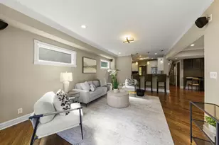 405 S Hawthorne Ave, Elmhurst, IL 60126 - Photo 11