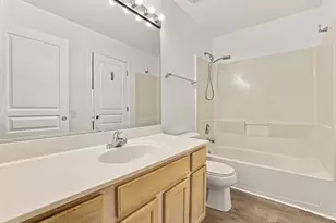 1535 Spaulding Rd, Bartlett, IL 60103 - Photo 13