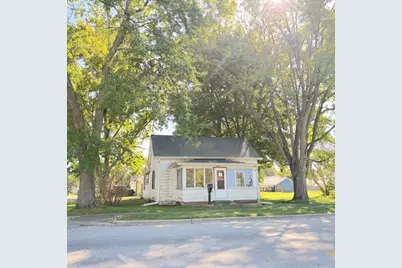 1318 E Washington Street, Clifton, IL 61727 - Photo 1