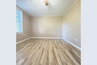 1318 E Washington Street, Clifton, IL 61727 - Photo 25