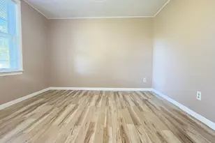 1318 E Washington St, Clifton, IL 61727 - Photo 25
