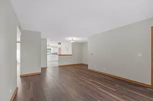8700 W Evelyn Ln, Chicago, IL 60656 - Photo 5