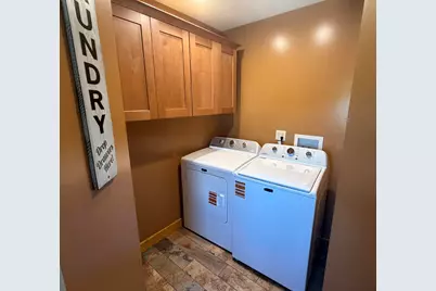 631 W Fulton Street, Farmington, IL 61531 - Photo 15
