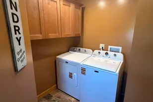 631 W Fulton St, Farmington, IL 61531 - Photo 15