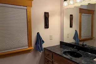 631 W Fulton St, Farmington, IL 61531 - Photo 11