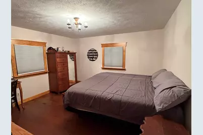 631 W Fulton Street, Farmington, IL 61531 - Photo 13