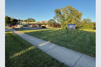4671 Old Tavern Road, Lisle, IL 60532 - Photo 5