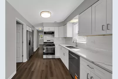 9331 S Parnell Avenue, Chicago, IL 60620 - Photo 7