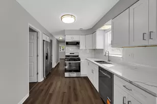 9331 S Parnell Ave, Chicago, IL 60620 - Photo 7