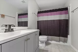 4234 N Kolmar Ave, Chicago, IL 60641 - Photo 19