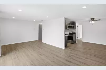 37 W 66th Street #5, Westmont, IL 60559 - Photo 5