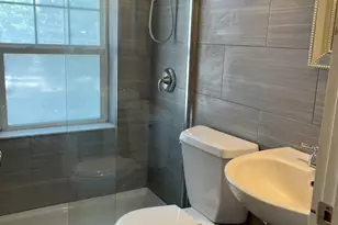 311 S Wheaton Ave, Wheaton, IL 60187 - Photo 5