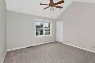 2715 Wendy Dr, Naperville, IL 60565 - Photo 31