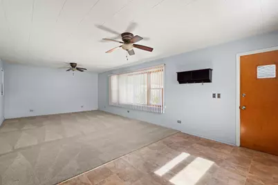 8729 S 51st Avenue, Oak Lawn, IL 60453 - Photo 13